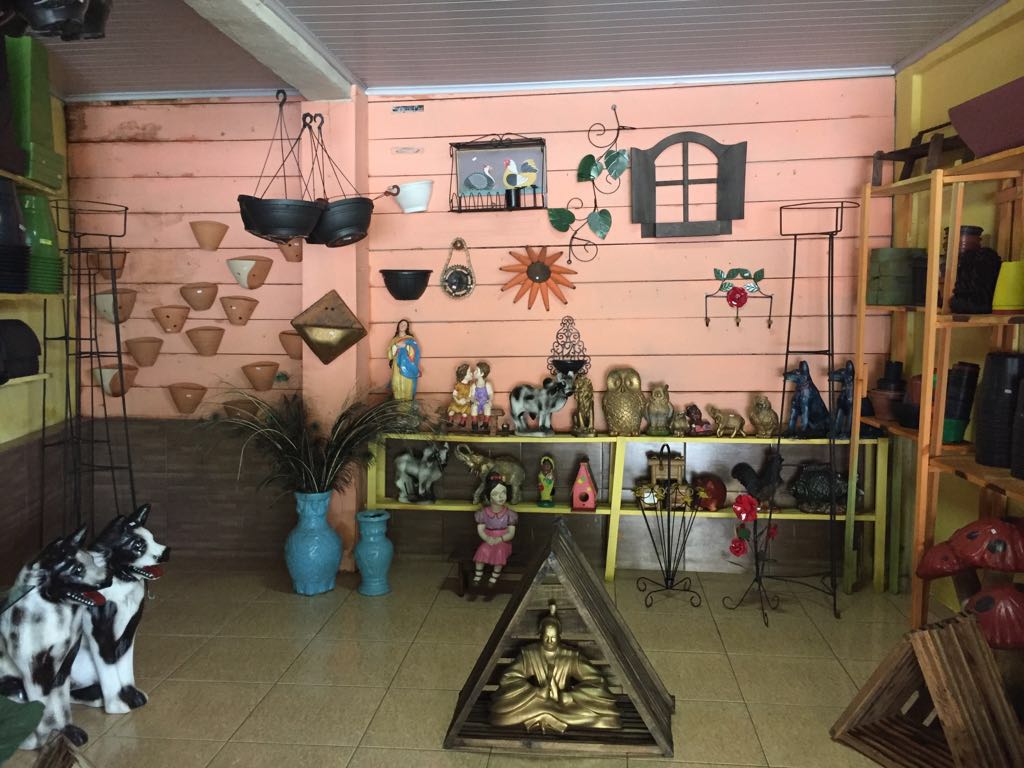 ATELIER DAS MUDAS E FLORES