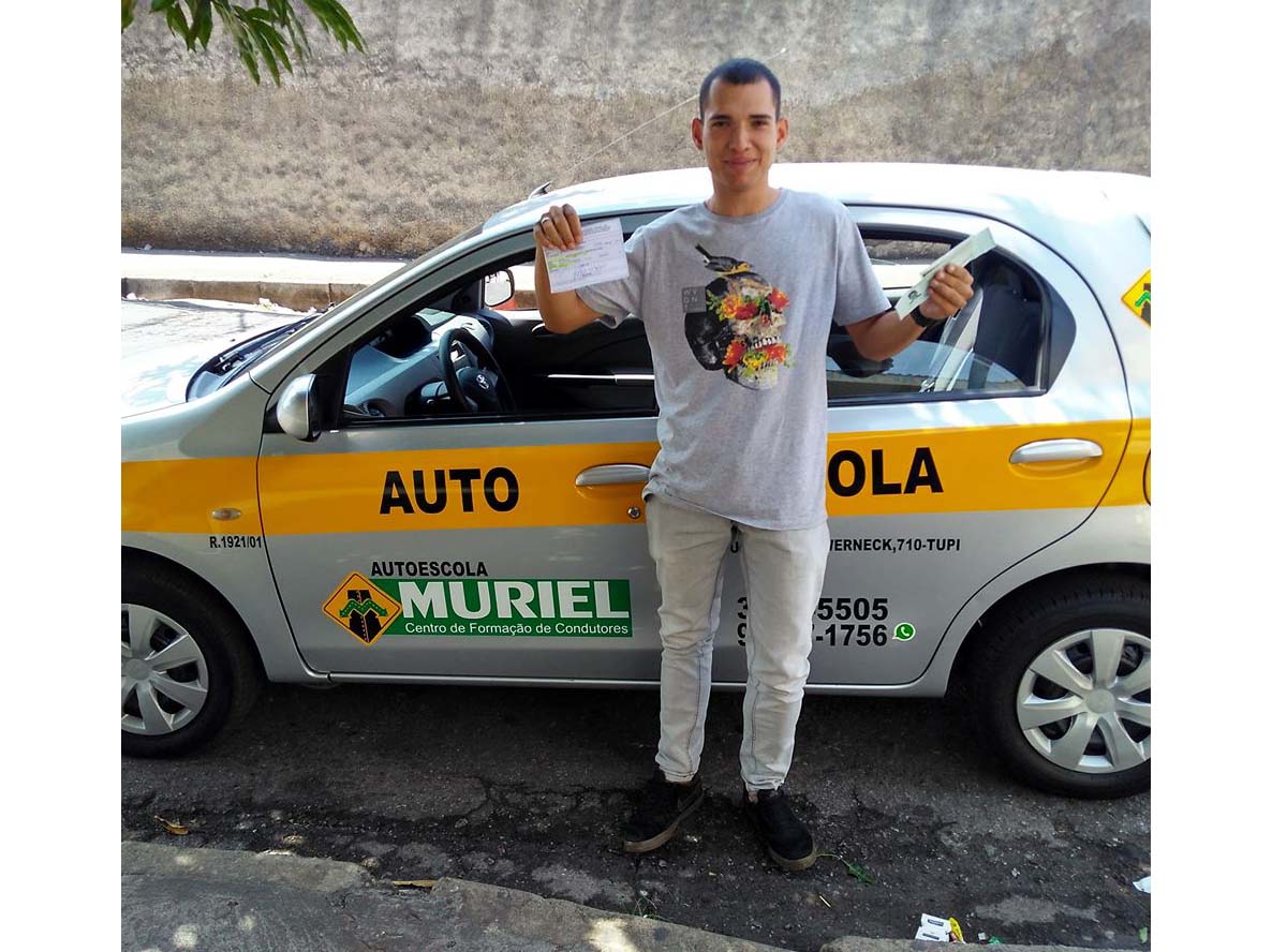 AUTO ESCOLA MURIEL