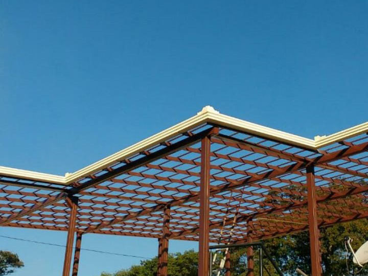 FABRICA DE CALHAS UNIVERSAL